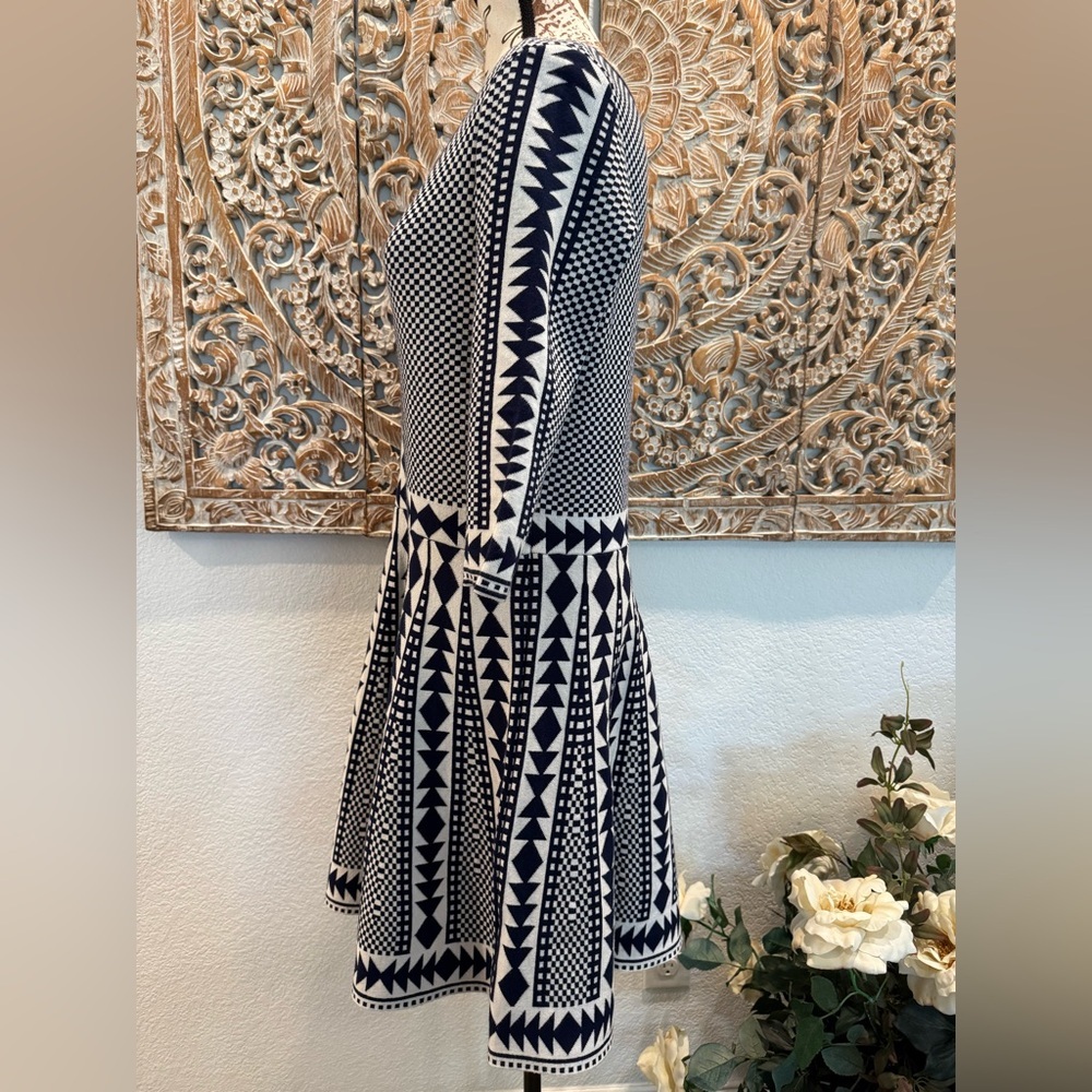 Nina Leonard Navy Blue & White Knit Midi Length Dress- size XL - Picture 6 of 11